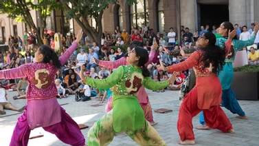 Cornell Bhangra performs at CU Downtown
